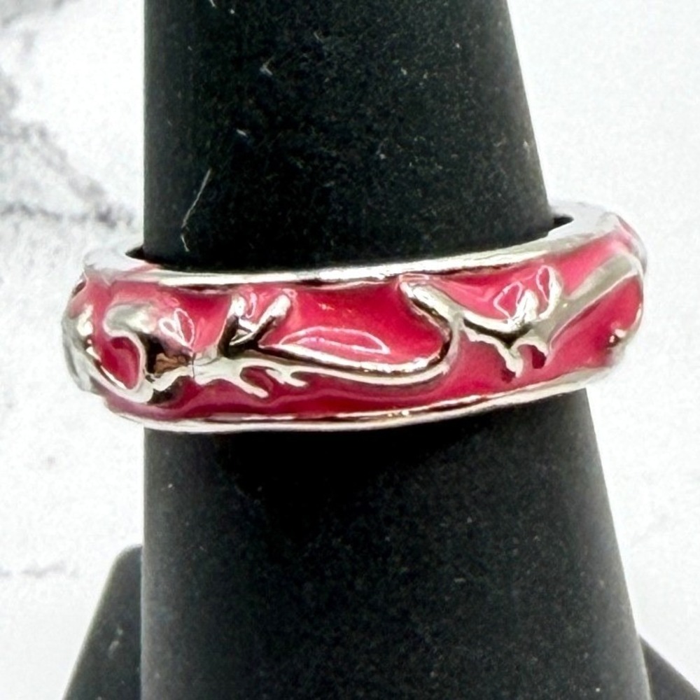 Pink Enamel Swirl Eternity Band Ring Silver Tone Size 7.75 New